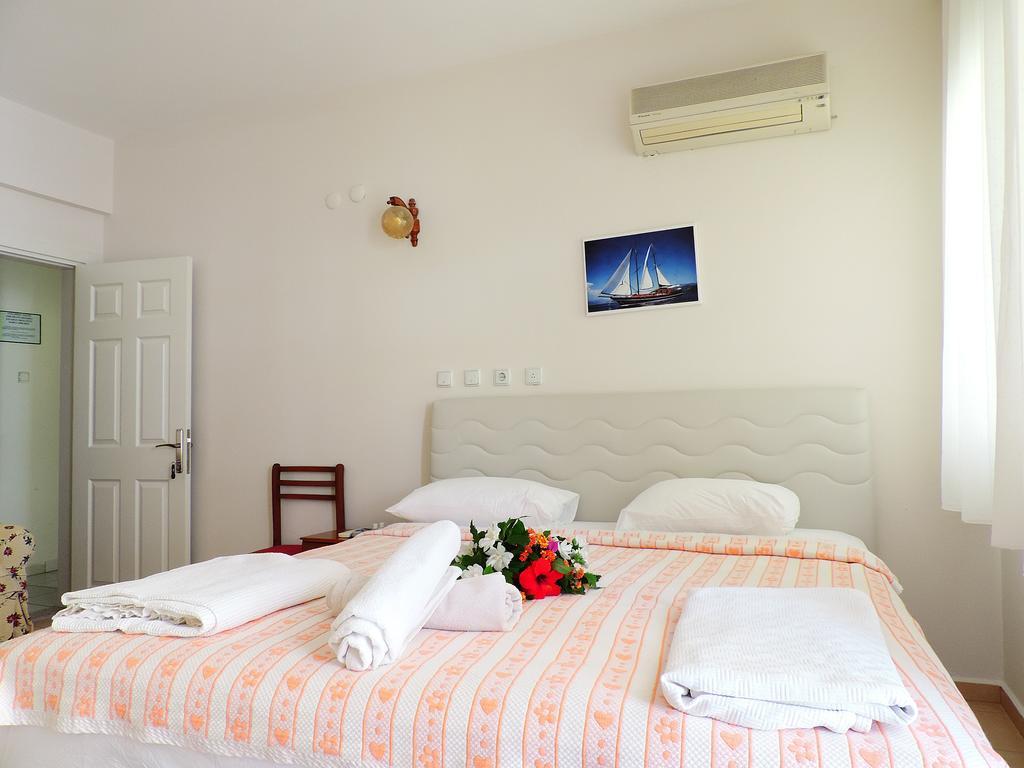 Onur Pension Fethiye Bilik gambar