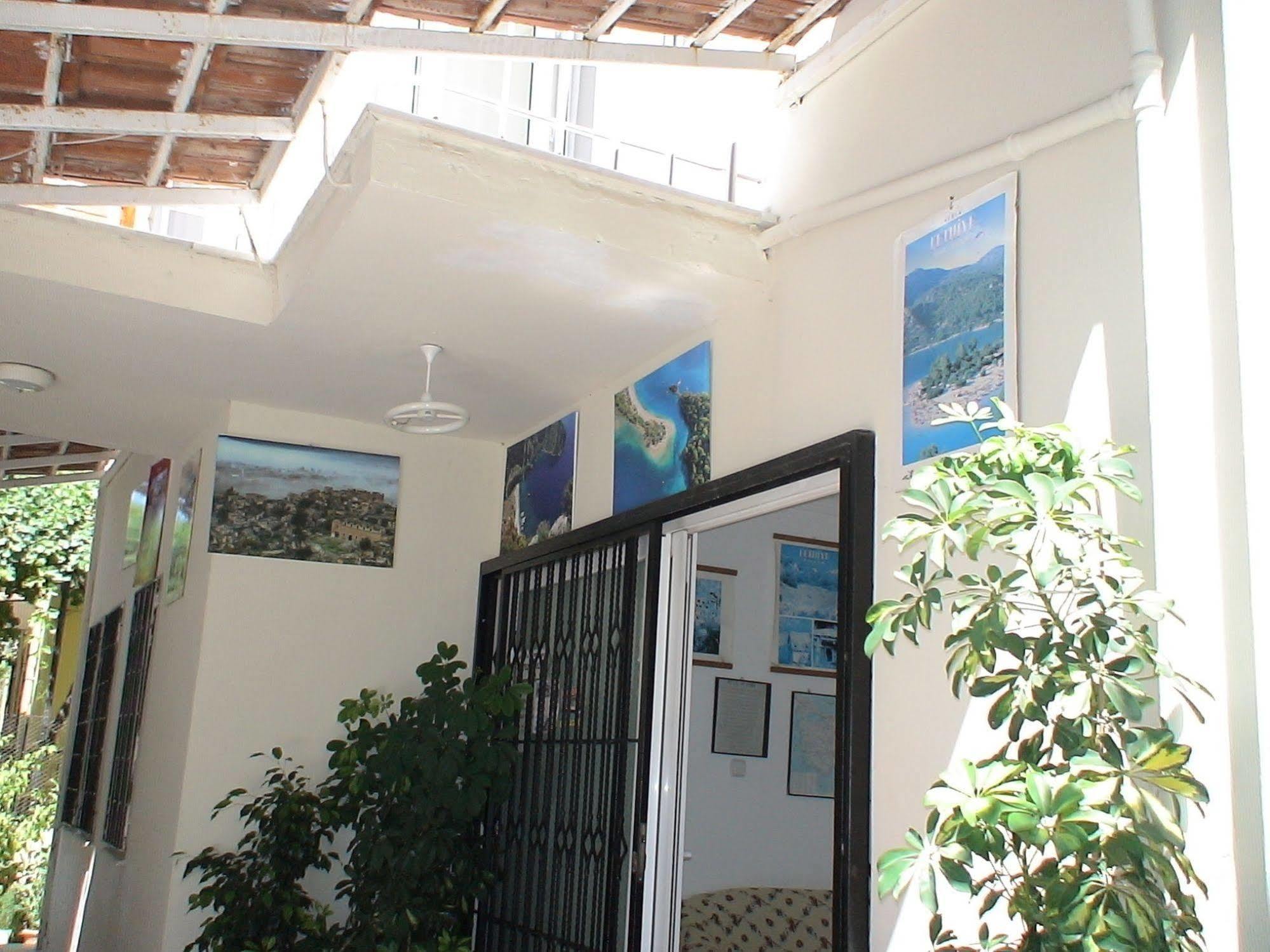 Onur Pension Fethiye Luaran gambar